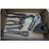 Image 1 : Flat of Unique Style Tools and a Stamp