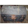 Image 1 : Steamer Trunk - 1914 - 'Allen Royal Mail Line'