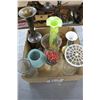 Image 1 : Box with 8 Vases