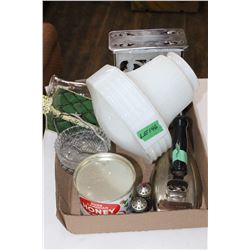 Flat of Miscellaneous Items