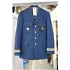 Image 1 : RCAF Officers Tunic with 4 RCAF Badges - Very Nice Condition