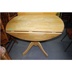 Round Maple, Drop Leaf Table (40")