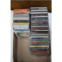 Flat with 45 CD's - Various Artists