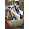 Image 1 : Box with Picture Frames