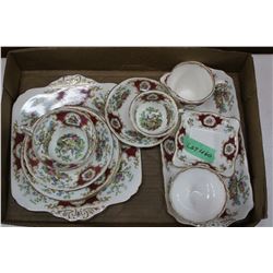 Flat with Foley Bone China - 13 pcs