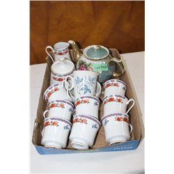 Tea Pot, 8 Cups and 2 Cream and Sugars