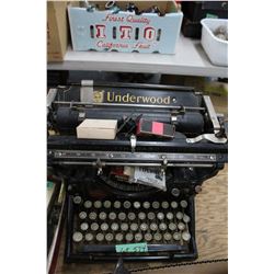 Underwood Manual Typewriter