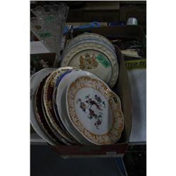 Box with Plates - 5 Coronation Plates (1953), Paragon, Wedgewood, etc.