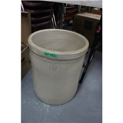 Ten Gallon Crock (Small chip on the Bottom)