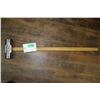Image 1 : Sledge Hammer - 8 lb. - Clean up with Good Handle