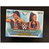 Image 1 : 2019 WWE WRESTLING WOMEN'S DIVISION TRADING CARDS HOBBY BOX