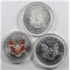Image 2 : THREE COLORIZED AMERICAN SILVER EAGLES