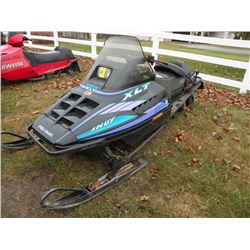 1995 Polaris Storm 800 SKS w/XLT hood SN#-2435670   old gas, needs carb cleaning