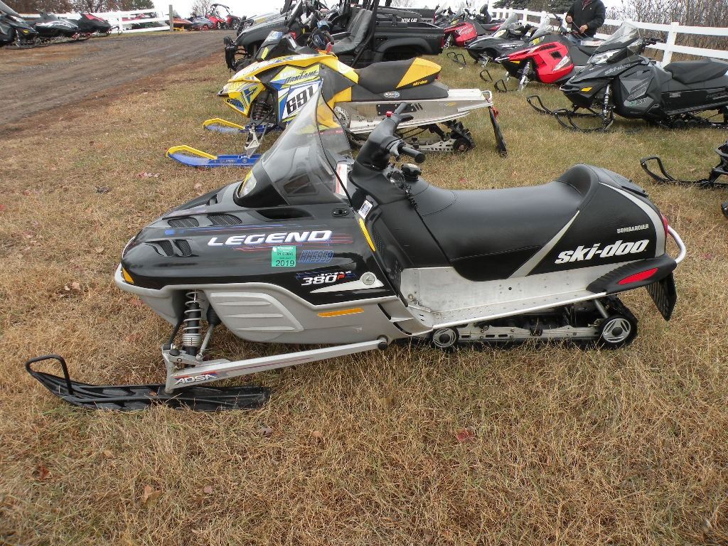 2002 Ski Doo Legend 380 fan cooled SN2BPS204612V000493
