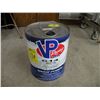 Image 1 : VP race fuel
