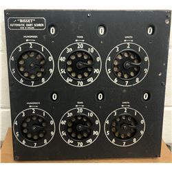 VINTAGE DART SCORER