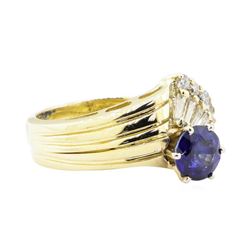 1.54 ctw Sapphire and Diamond Ring - 14KT Yellow Gold