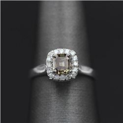0.80 ctw Diamond Ring - 14KT White Gold