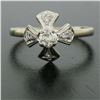 Image 3 : 14k White Gold European Cut Diamond Solitaire Ring w/ Single Cut Accents