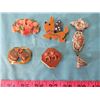 Image 1 : LOT OF ASSORTED BROOCHES