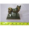 Image 1 : HUSKY OIL PAPERWEIGHT