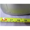 Image 2 : METAL JOHN DEERE CAP