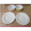 Image 1 : LOT OF 2 BOWLS AND 2 PLATES (PYREX, MEDICINE HAT POTTERIES)