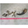 Image 1 : GUN POWDER HORN AND ORNAMENTAL COWBOY BOOT TIPS AND HEEL CLIPS