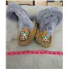 Image 1 : PAIR OF MUKLUKS