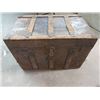 Image 3 : STEAMER TRUNK AND CONTENTS OF COLLECTIBLES (28" X 17" X 19")