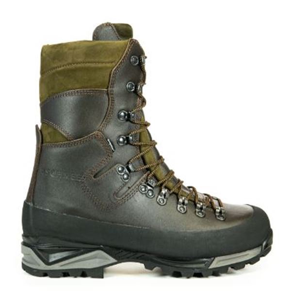 Schnee's Granite 600g Men's boots and Montana TT boots