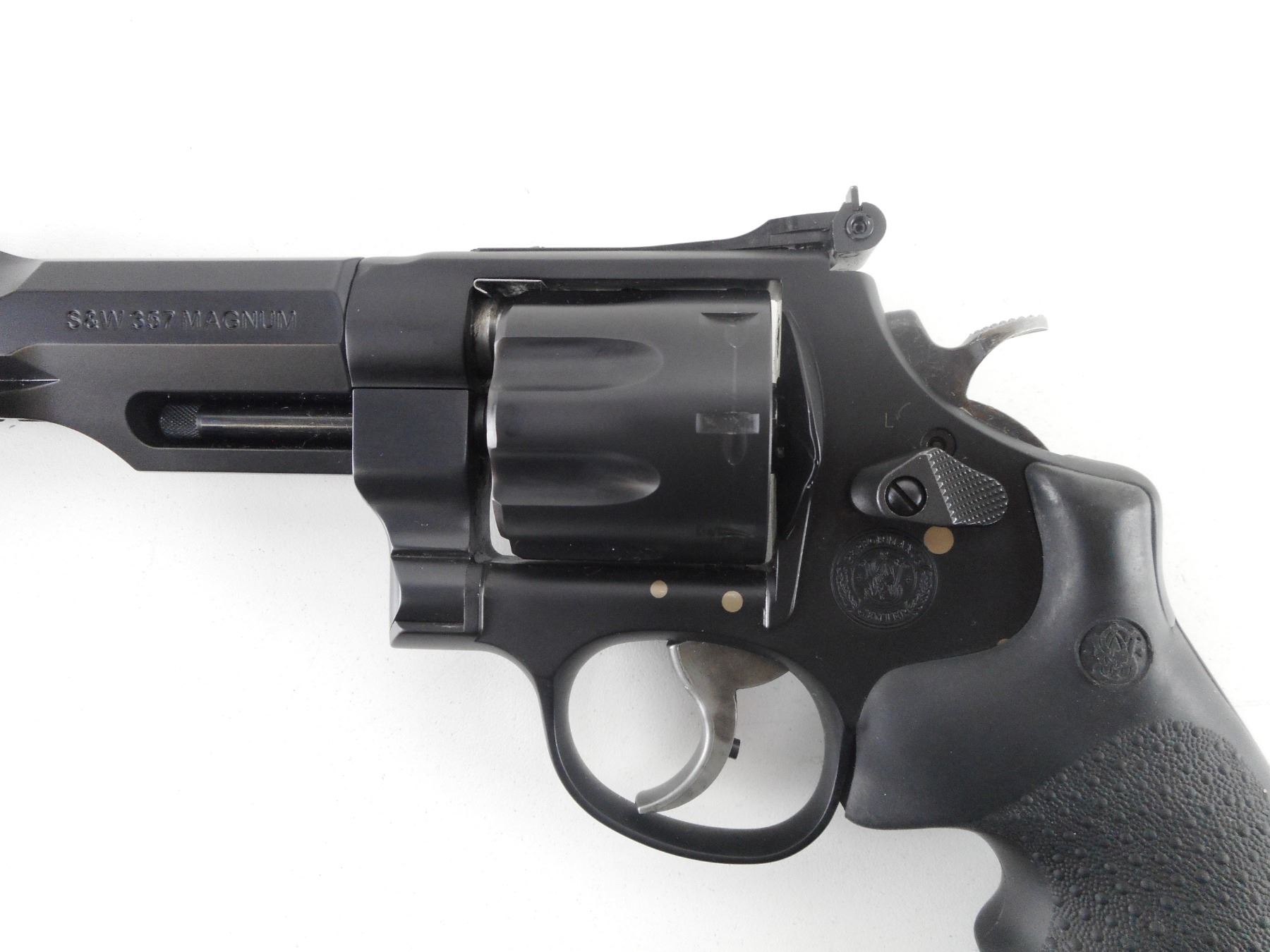 327 R8 SMITH & WESSON , MODEL: 327 M&P R8 , CALIBER: 357 MAG