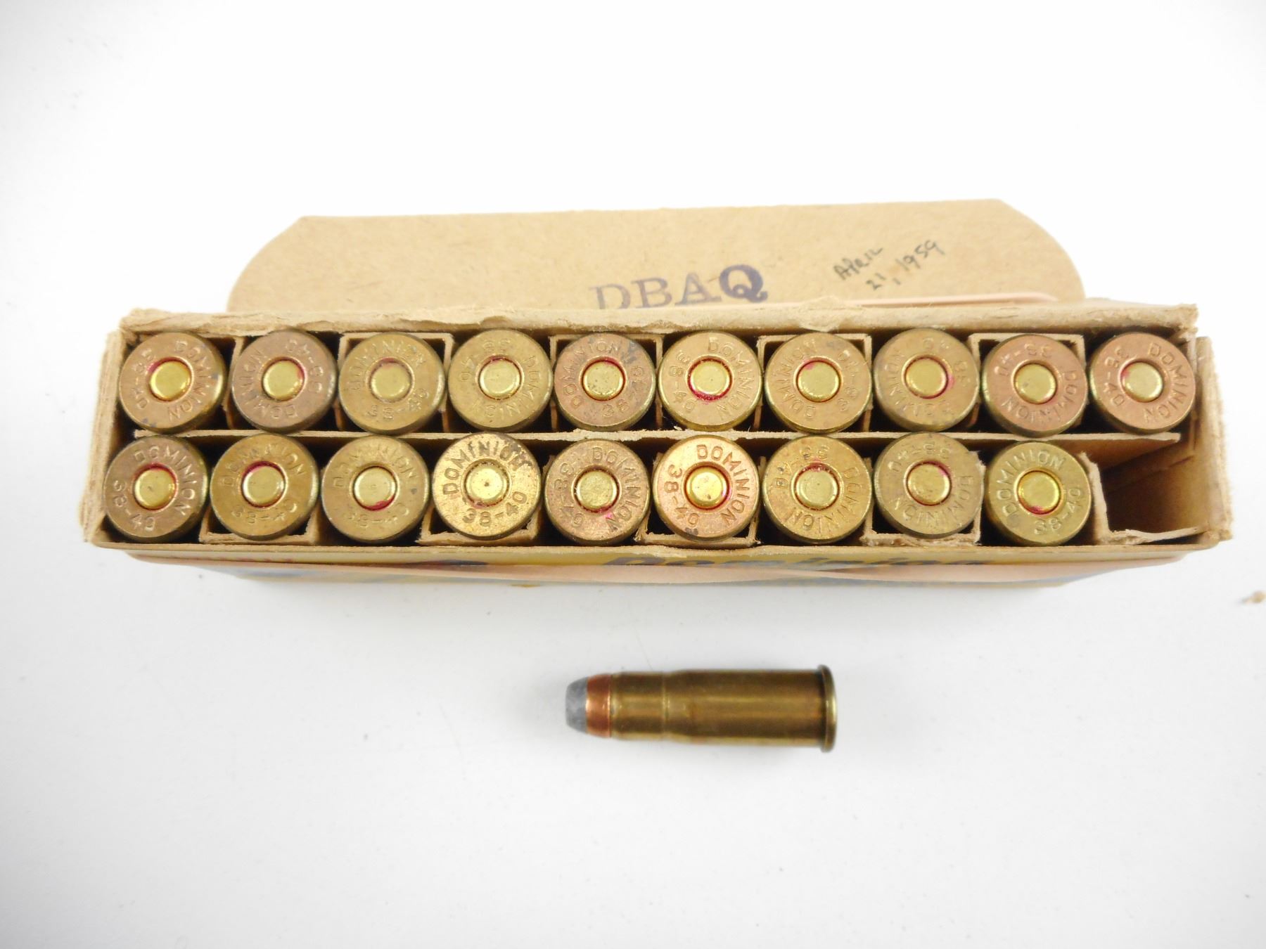 DOMINION 38 40 WINCHESTER SP AMMO Switzer s Auction Appraisal Service dominion-38-40-winchester-sp-ammo-switzer-s-auction-appraisal-service