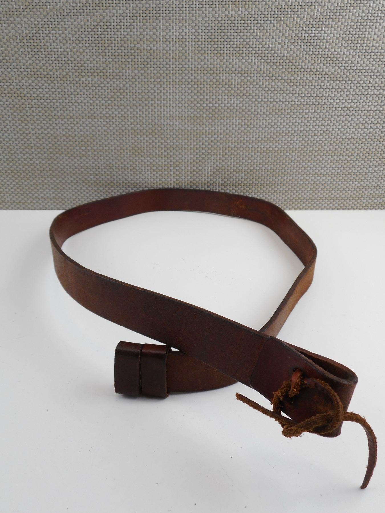 WW2 BRITISH ARMY Martini Canvas Lee Enfield Rifle Sling- Light Khaki WW2 BRITISH ARMY Martini Canvas Lee Enfield Rifle Sling- Light Khaki
