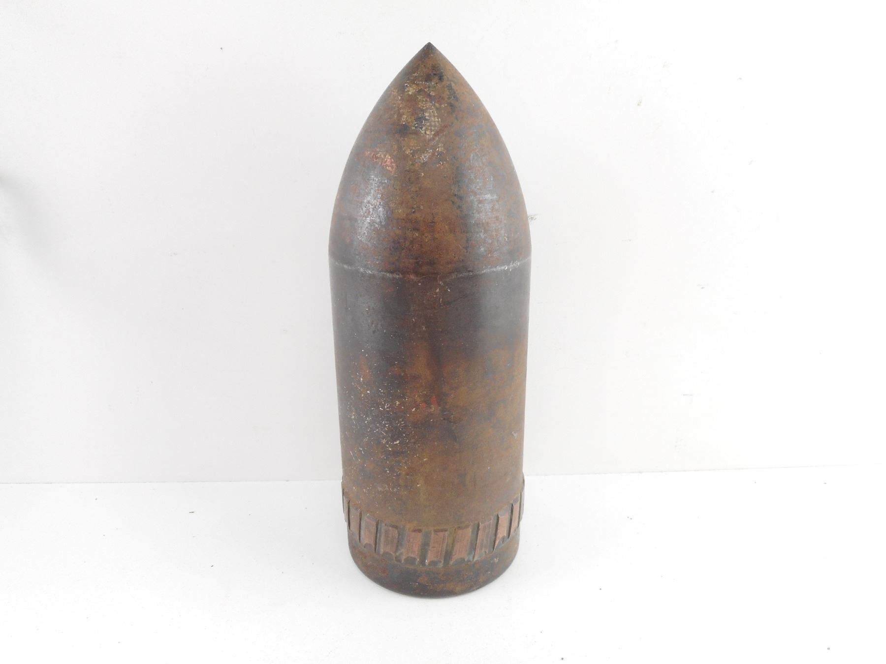 MILTARY FIRED 25 PDR AP-T- SHELL