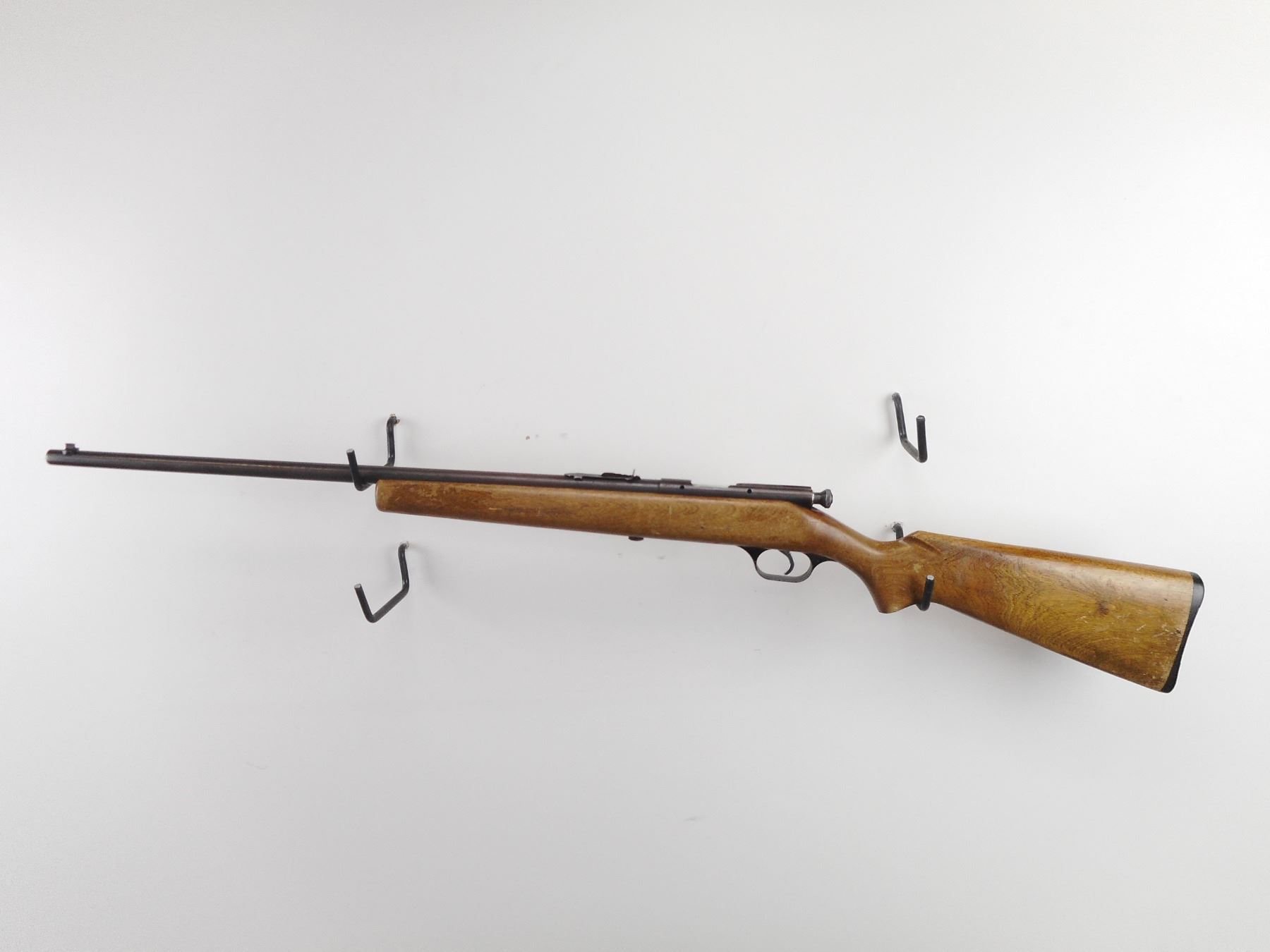 SPRINGFIELD , MODEL: 83 , CALIBER: 22 LR - Switzer's Auction ...