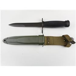 M16 BAYONET WITH SCABBARD