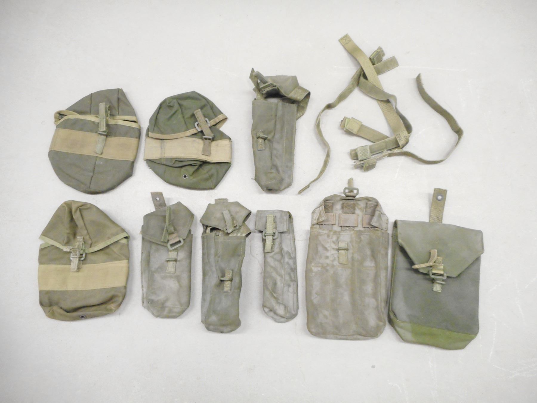 CANADIAN MILITARY 82 PATTERN WEBBING