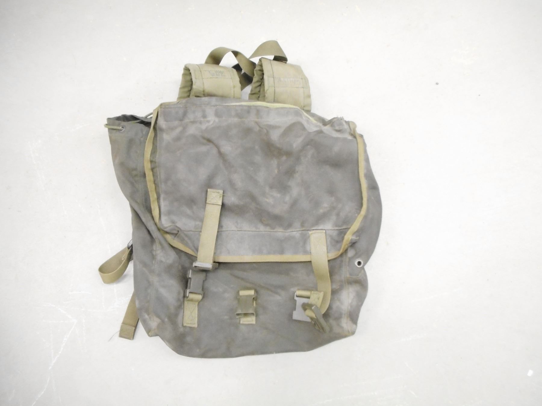 CANADIAN 82 PATTERN WEBBING