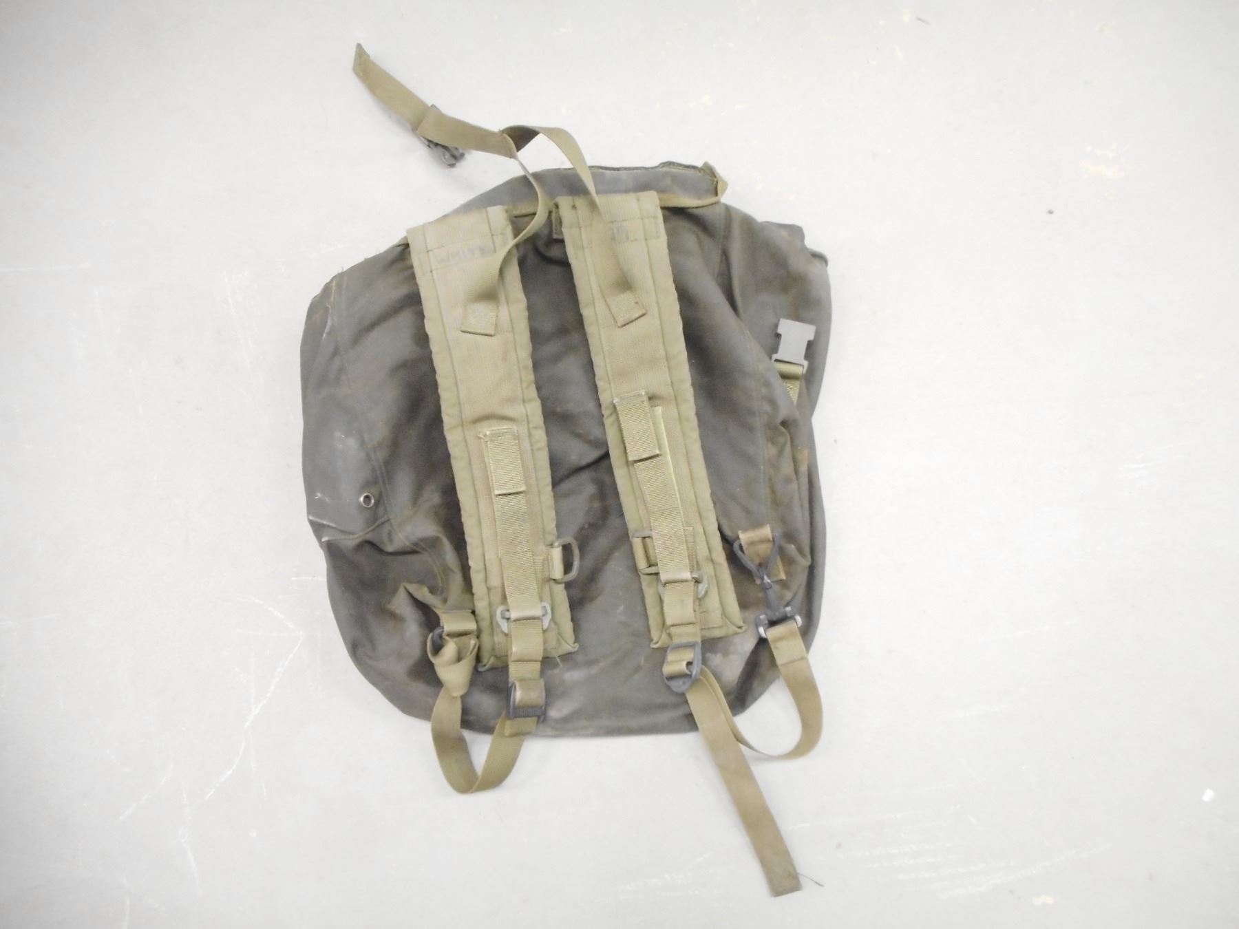 CANADIAN 82 PATTERN WEBBING