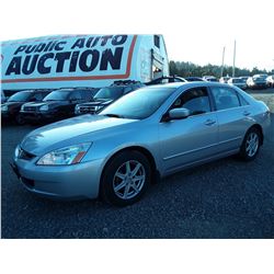 D6 --  2003 HONDA ACCORD EX , Silver , 164631  KM's