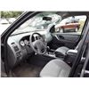 Image 8 : L1 --  2005 FORD ESCAPE XLT , Black , 144645  KM's