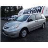 Image 1 : L2 --  2008 TOYOTA SIENNA CE , Grey , 197061  KM's