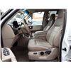 Image 10 : K3 --  2004 FORD EXPEDITION EDDIE BAUER  , White , 275009  KM's