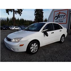 A8 --  2007 FORD FOCUS ZX4  , White , 204117  KM's