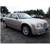 Image 2 : D6 --  2008 CHRYSLER 300 LIMITED , Brown , 134188  KM's