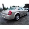 Image 3 : D6 --  2008 CHRYSLER 300 LIMITED , Brown , 134188  KM's