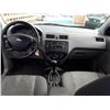 Image 12 : B1 --  2005 FORD FOCUS ZX4, BLACK, 201,576 KMS