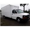 Image 2 : 0C --  2004 CHEVROLET EXPRESS 3500 , White , 264148  KM's