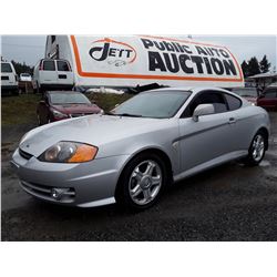 A3 --  2004 HYUNDAI TIBURON , Silver , 236814  KM's "NO RESERVE"